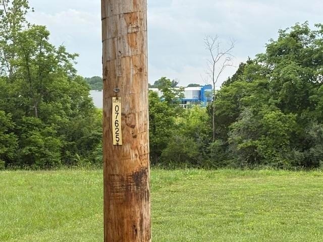 102 Pin Oak Ln, Glasgow, KY for sale - Building Photo - Image 2 of 4
