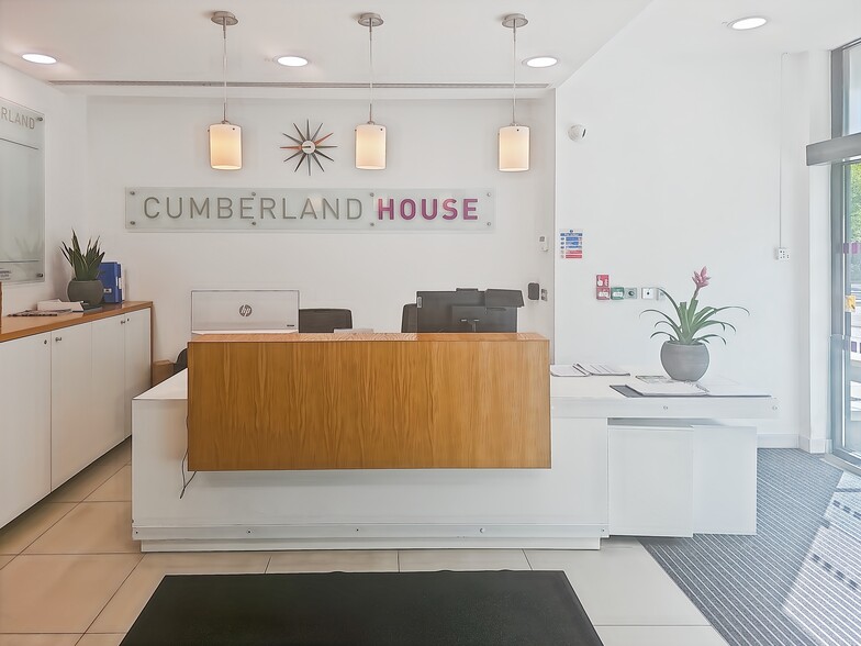 15-17 Cumberland Pl, Southampton for lease - Interior Photo - Image 3 of 11