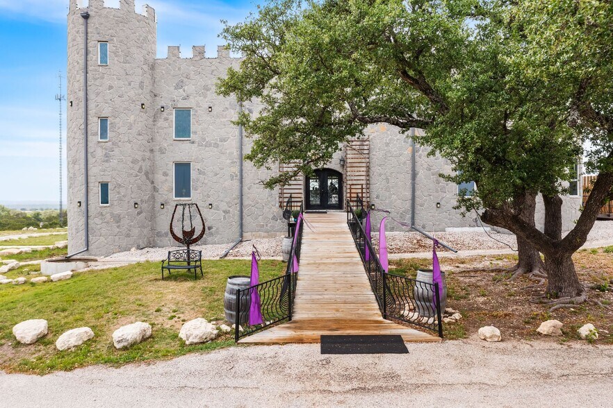 101 Durango Rd, Johnson City, TX à vendre - Photo du bâtiment - Image 3 de 100