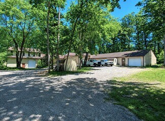 Plus de détails pour 114 Airport Rd, Pottstown, PA - Flex à vendre