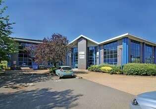 Watchmead, Welwyn Garden City for lease Building Photo- Image 2 of 3