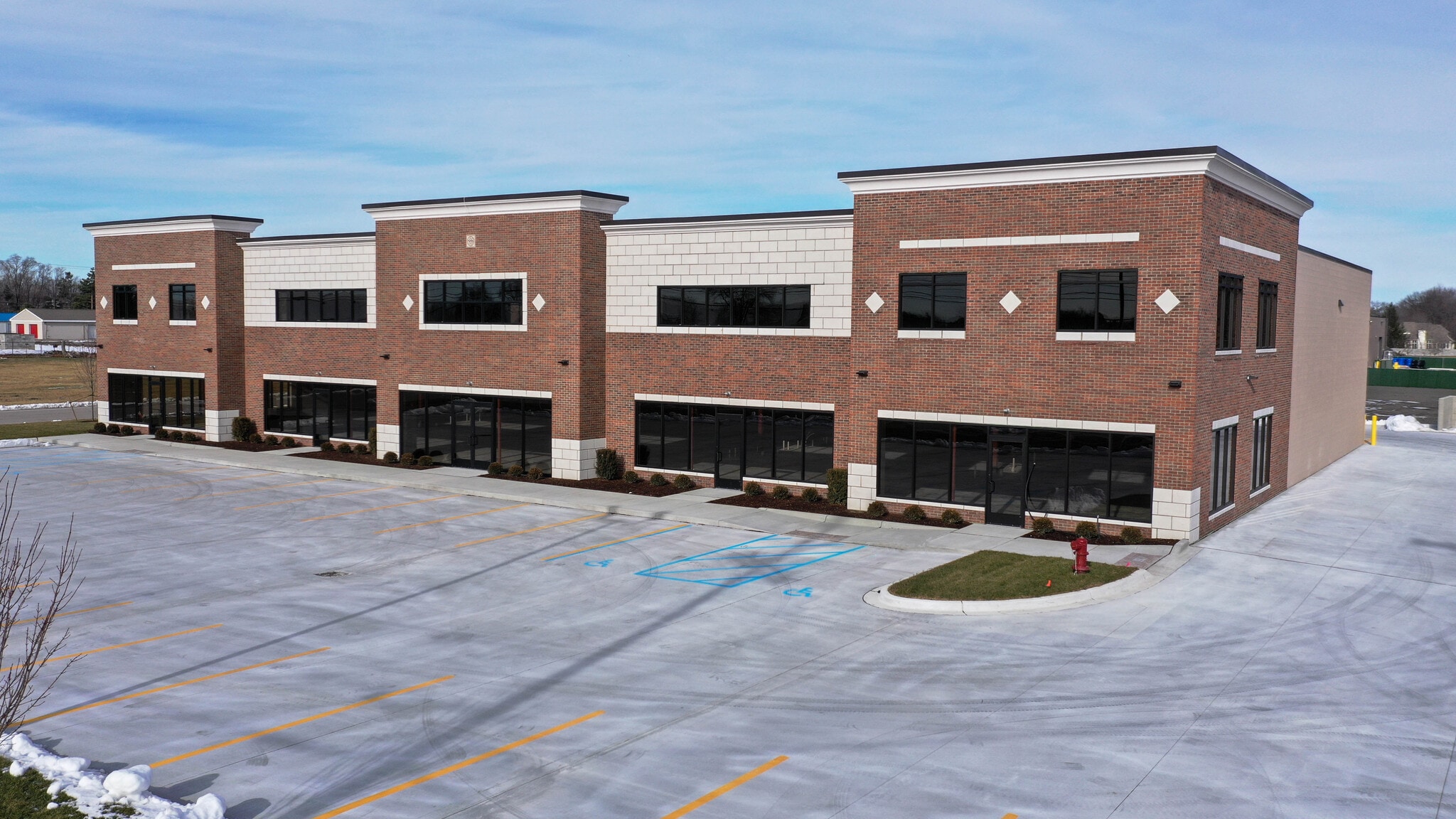 6719-6735 23 Mile Rd, Shelby Township, MI for lease Interior Photo- Image 1 of 1