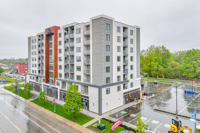 Plus de détails pour 1015 Innisfil Beach Road, Innisfil, ON - Commerce de détail à louer