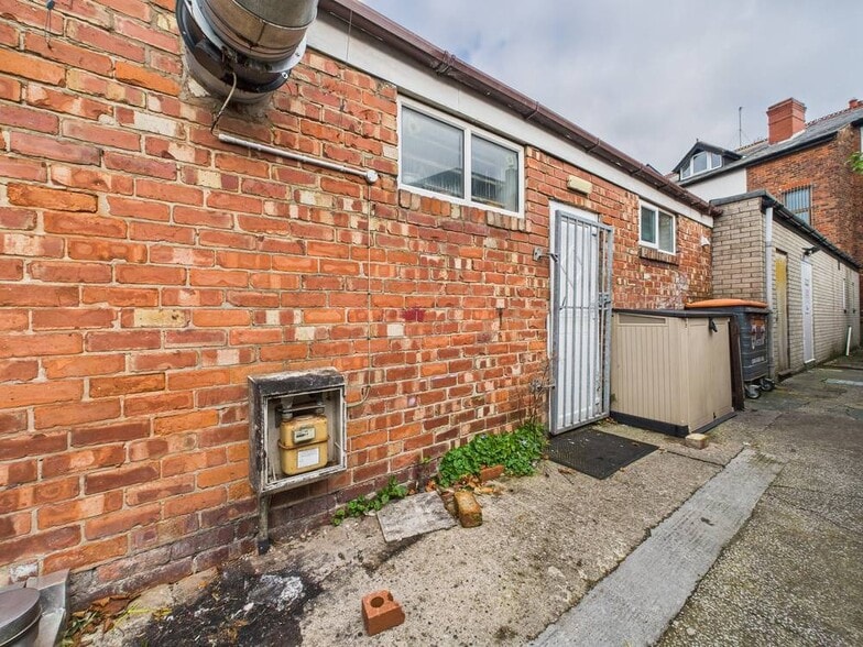 9 Church St, Poulton Le Fylde for lease - Building Photo - Image 3 of 3