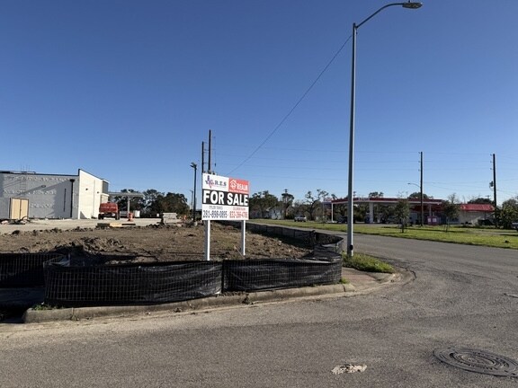2901 Procter St, Port Arthur, TX à vendre - Photo du bâtiment - Image 3 de 9