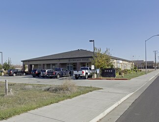 More details for 2111 W Kettleman Ln, Lodi, CA - Office for Lease