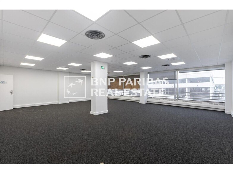 Bureau dans Rosny-sous-Bois à louer - Photo intérieure - Image 1 de 17