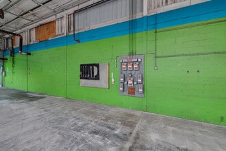 6750 N Bryan Dairy Rd, Seminole, FL for lease Interior Photo- Image 2 of 7