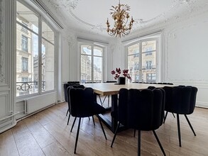 109 Rue Montmartre, Paris for lease Interior Photo- Image 2 of 10