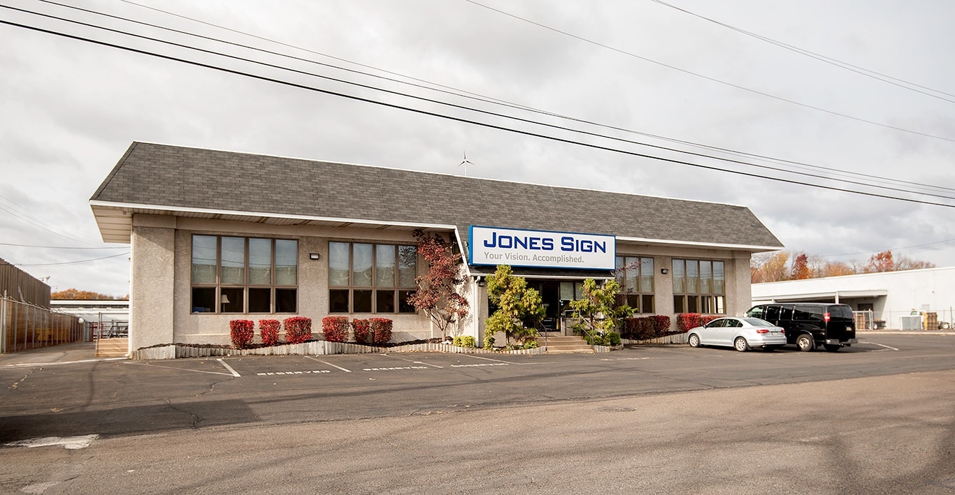 400 Mack Dr, Croydon, PA for lease Primary Photo- Image 1 of 33