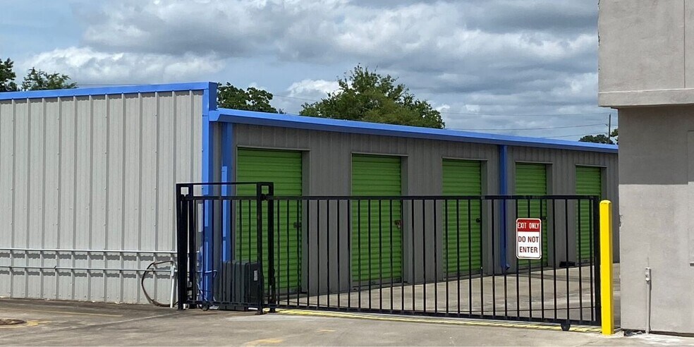 19526 Kuykendahl Rd, Spring, TX à louer - Photo du bâtiment - Image 3 de 11