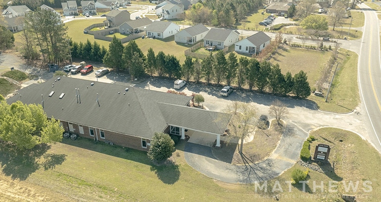 303-305 Tilghman Dr, Dunn, NC for lease - Building Photo - Image 3 of 27