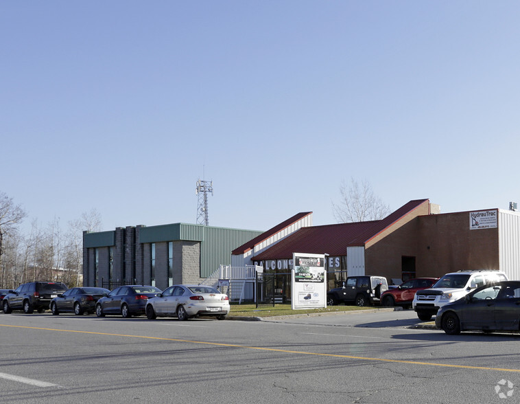 3553-3555 Boul des Entreprises, Terrebonne, QC à vendre - Photo principale - Image 1 de 2