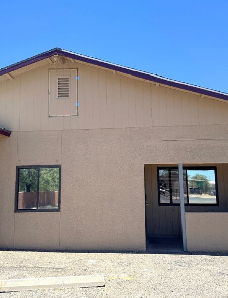5735 S Morris Blvd, Tucson, AZ à vendre - Photo du bâtiment - Image 3 de 5