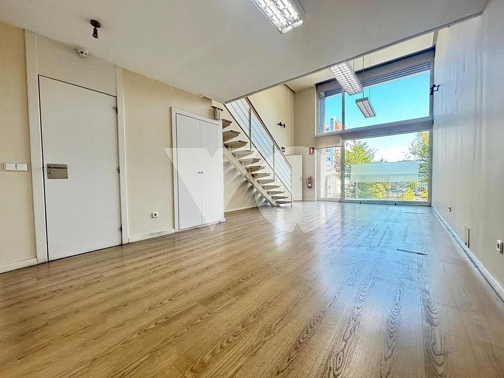 Bureau dans Madrid, Madrid à louer Photo intérieure- Image 1 de 2