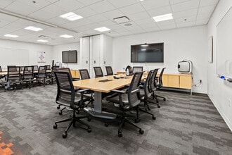 888 University Park Blvd, Clearfield, UT à louer Photo intérieure- Image 2 de 7