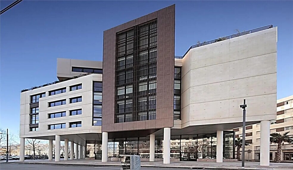 Bureau dans Montpellier à vendre - Photo du bâtiment - Image 1 de 13