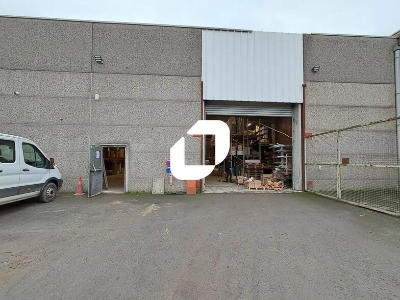 Flex in Hem for lease - Building Photo - Image 1 of 2