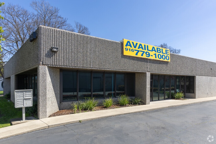 11481 Sunrise Gold Cir, Rancho Cordova, CA for lease - Primary Photo - Image 1 of 11