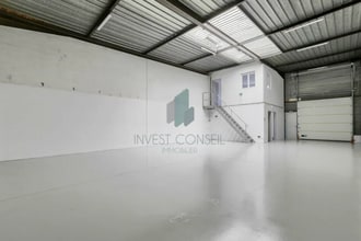 Flex in Saint-Ouen-l'Aumône for lease Interior Photo- Image 1 of 5