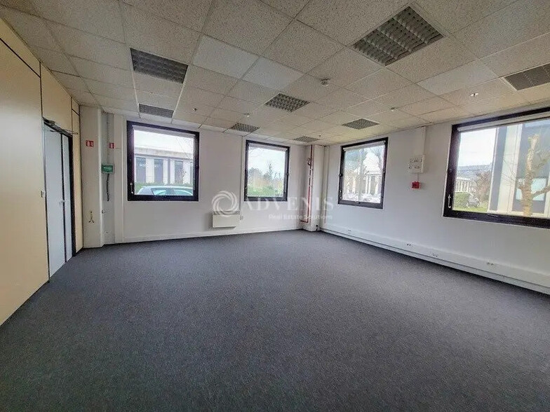 Bureau dans Cergy à louer - Photo intérieure - Image 3 de 38