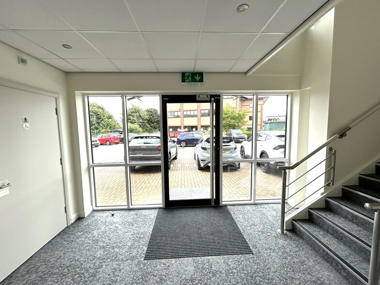 Commercial Rd, Darwen for sale - Interior Photo - Image 3 of 6