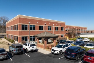 Plus de détails pour 575 Oak Ridge Tpke, Oak Ridge, TN - Bureau à louer