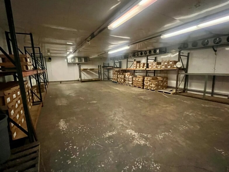 931 SW 5th St, Oklahoma City, OK for lease - Interior Photo - Image 2 of 8