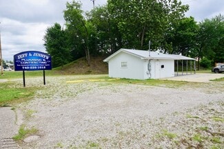 More details for 301 W Emmitt Ave, Waverly, OH - Retail for Sale