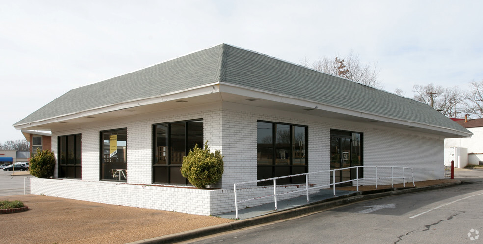 600-647 W Main St, Danville, VA for lease - Building Photo - Image 1 of 6