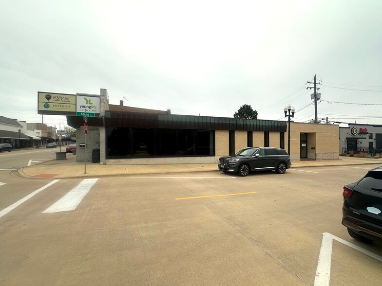 150 S Main St, Morton, IL for lease - Building Photo - Image 1 of 7