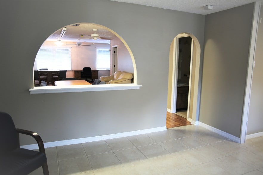 4113 Neptune Rd, Saint Cloud, FL à louer - Photo intérieure - Image 1 de 20