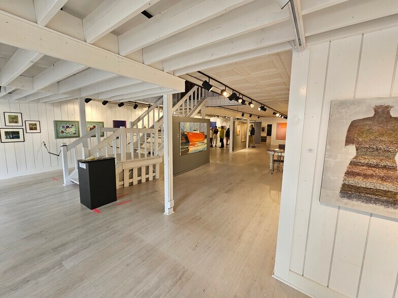 41 Main St, Edgartown, MA à vendre - Photo du bâtiment - Image 3 de 17