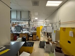 1230 Bordeaux Dr, Sunnyvale, CA for lease Interior Photo- Image 1 of 14