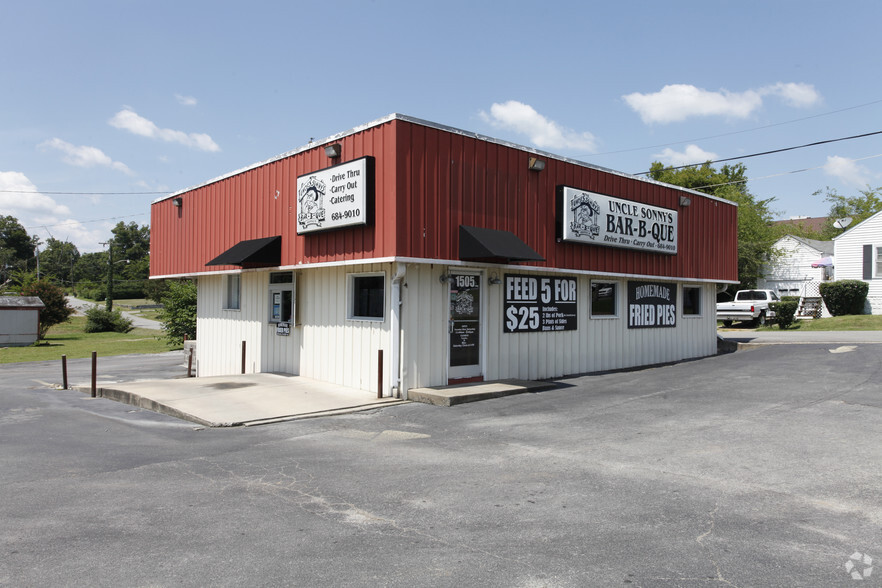 1505 N Main St, Shelbyville, TN à vendre - Photo du bâtiment - Image 1 de 1