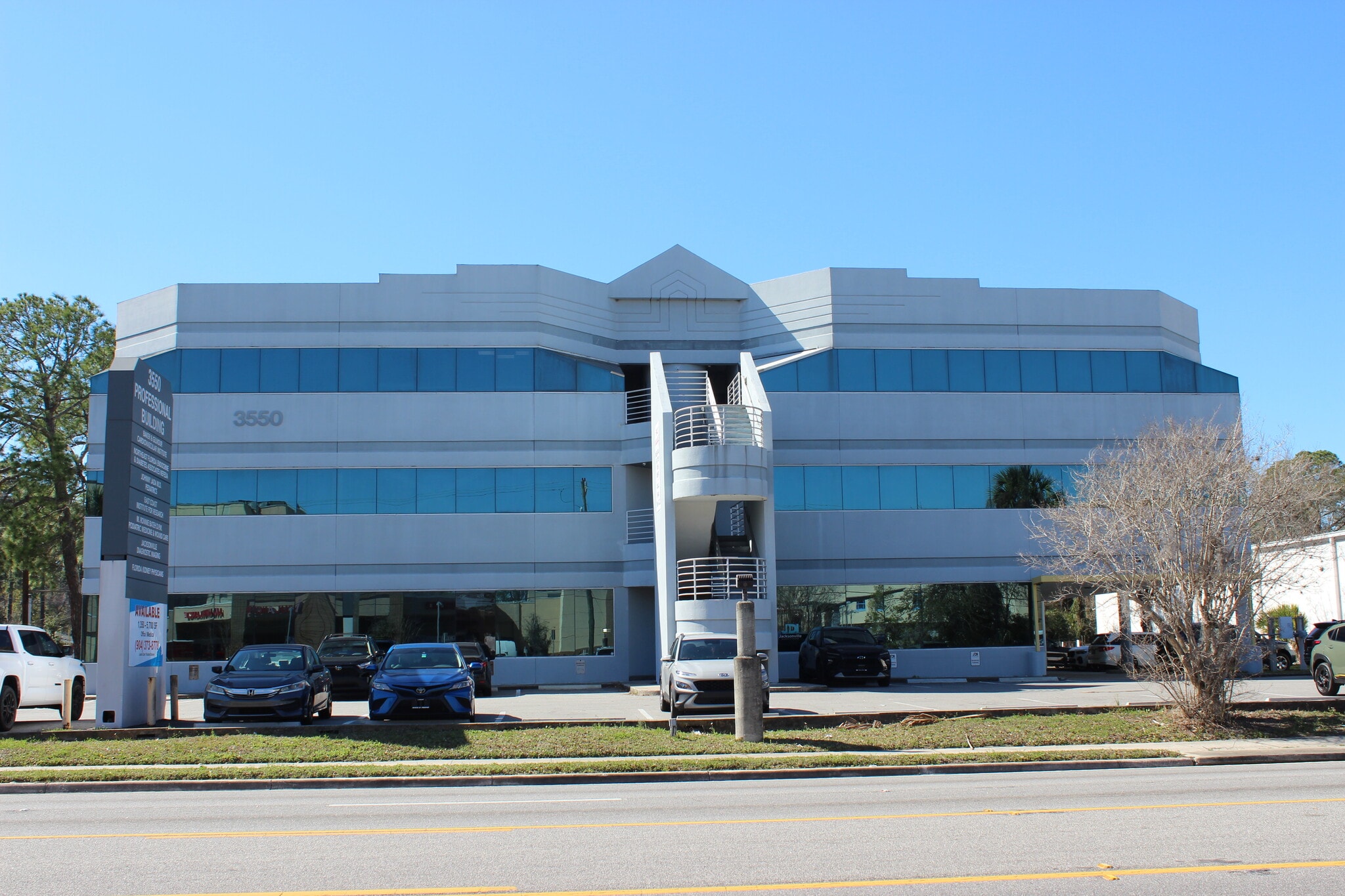 3550 University Blvd S, Jacksonville, FL for lease Building Photo- Image 1 of 7