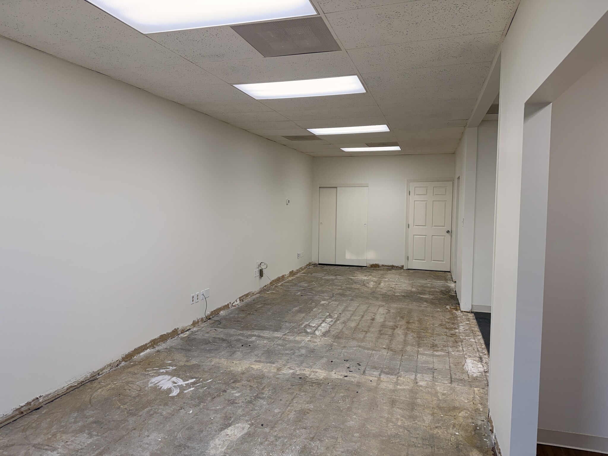 2800-2824 E Imperial Hwy, Brea, CA for lease Interior Photo- Image 1 of 31