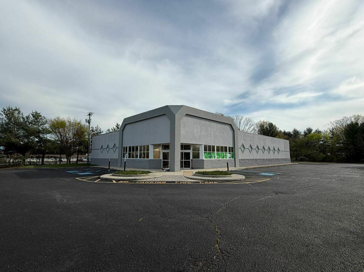 1881 N Black Horse Pike, Williamstown, NJ à vendre Photo principale- Image 1 de 7