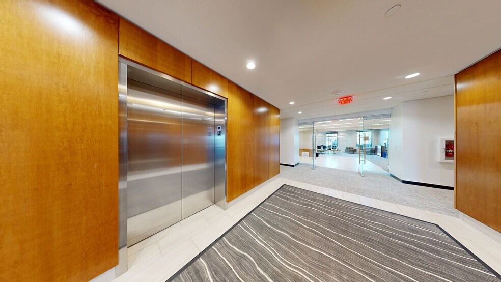 511 N Broadway, Milwaukee, WI à louer - Numérisation 3D de Matterport - Image 3 de 23