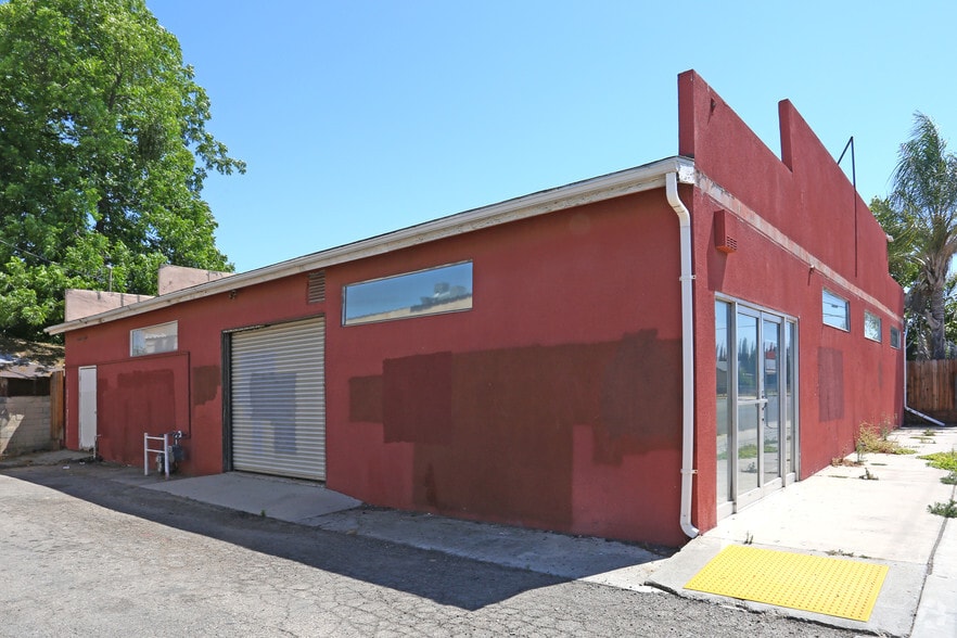 427 W Visalia Rd, Exeter, CA for sale - Building Photo - Image 2 of 3