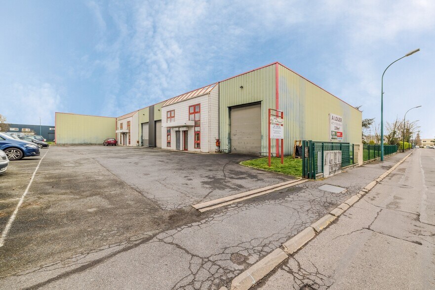 Rue Calmette Guerin, Sartrouville à louer - Photo du bâtiment - Image 1 de 2