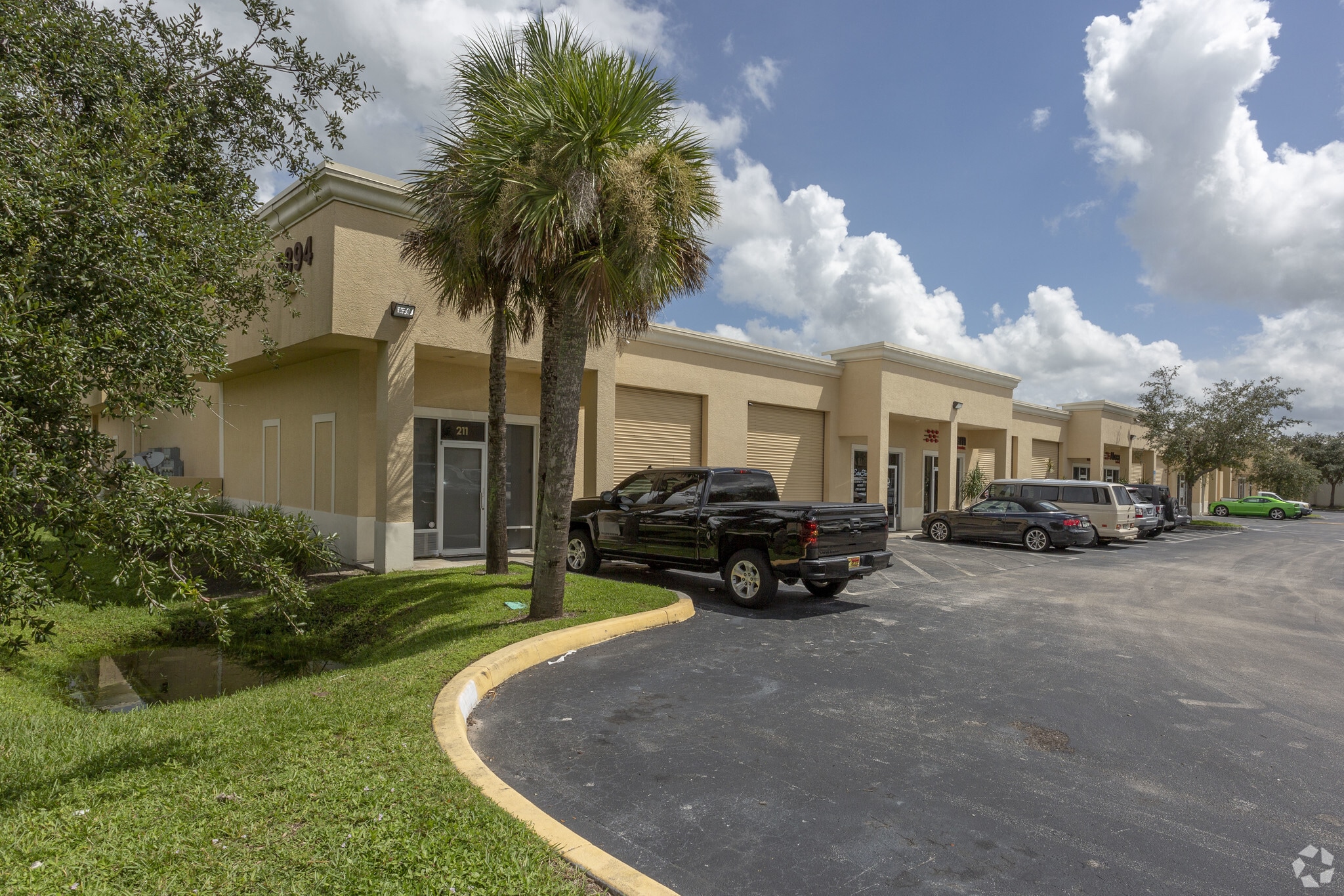 3894 Mannix Dr, Naples, FL for sale Building Photo- Image 1 of 3