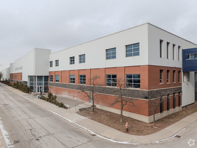 20 Myler St, Hamilton, ON à vendre - Photo principale - Image 1 de 1