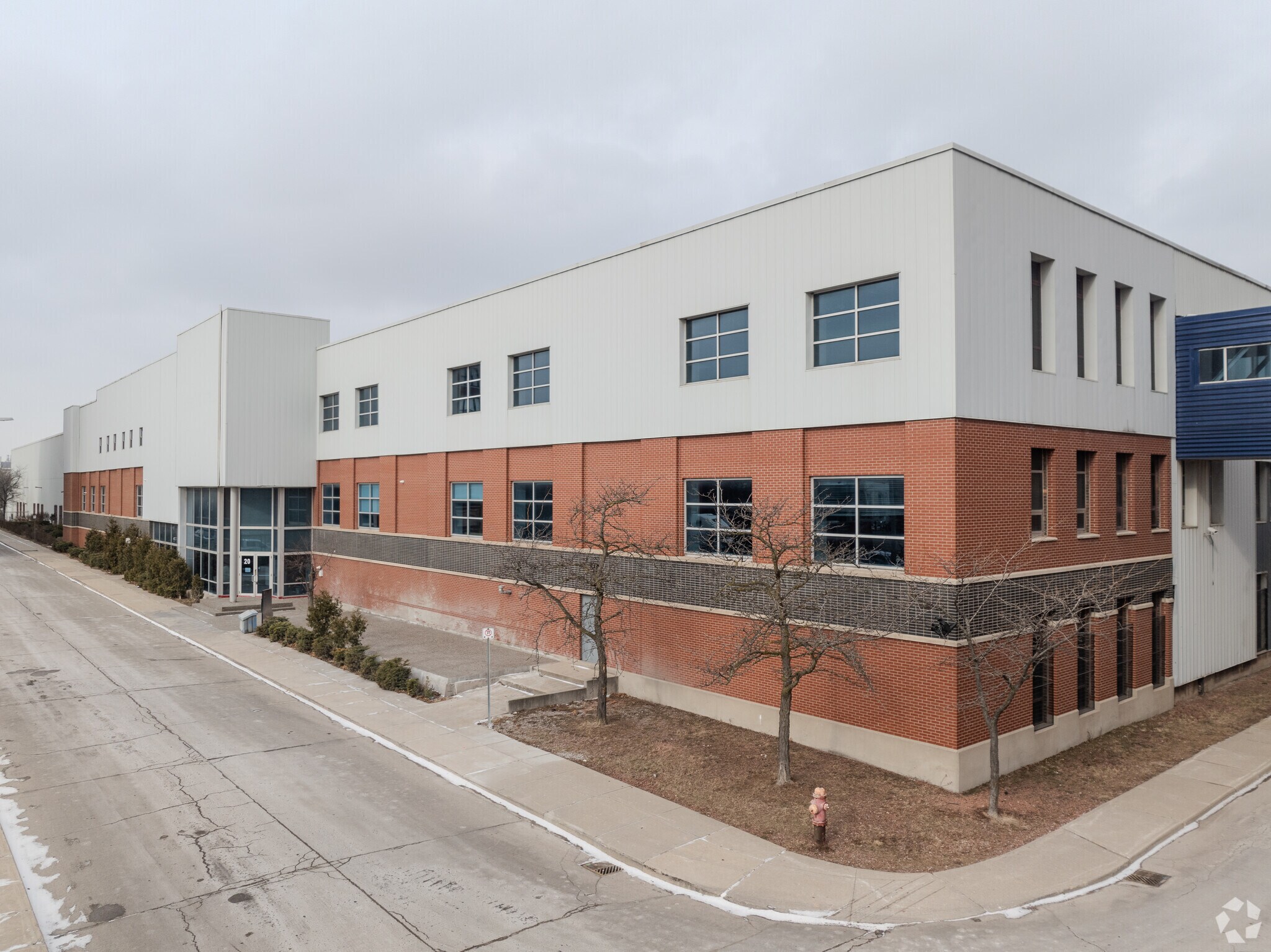 20 Myler St, Hamilton, ON for sale Primary Photo- Image 1 of 1