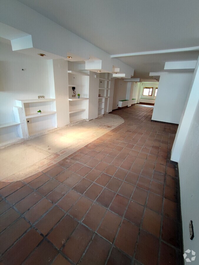 Collado Villalba, MAD 28400 - - - Interior Photo - Image 2 of 5