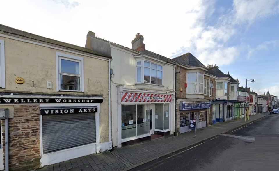 74 Trelowarren St, Camborne for sale - Building Photo - Image 1 of 4