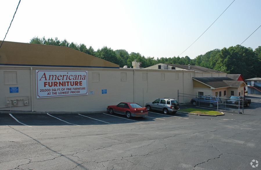 3393 Lawrenceville Hwy, Tucker, GA for lease - Building Photo - Image 2 of 17