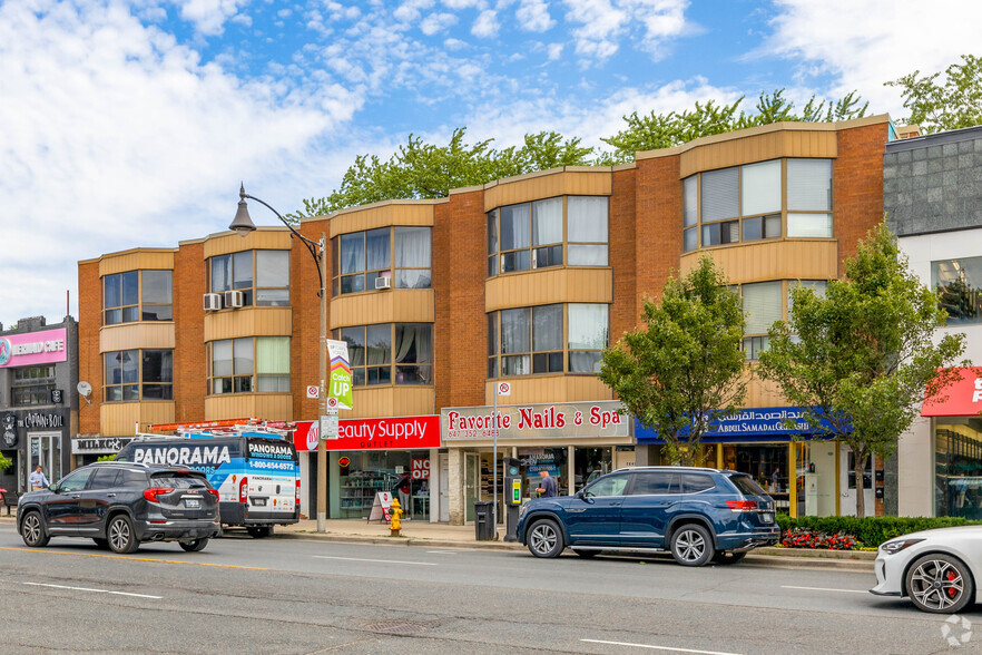 2651 Yonge St, Toronto, ON for sale - Building Photo - Image 2 of 2