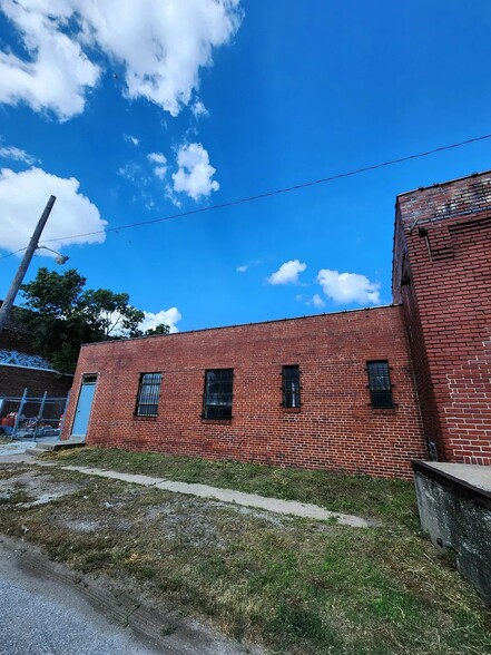 923 State Line Rd, Kansas City, MO à vendre - Photo du bâtiment - Image 2 de 8