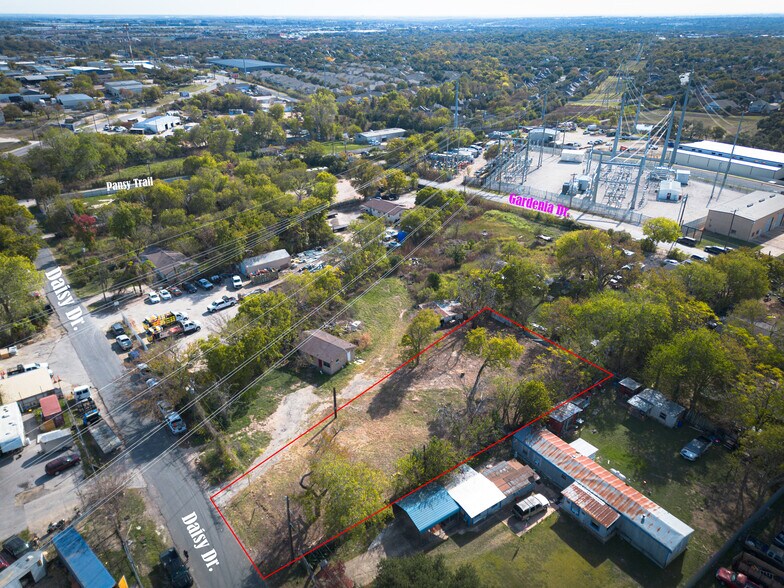 2307 Daisy Dr, Austin, TX à vendre - Aérien - Image 3 de 5